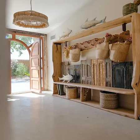 Mas Du Chemin De La Holiday home *